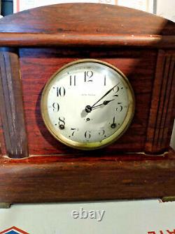 1920's Seth Thomas 8-Day Antique Mantle Clock with Key Vintage Desk Office