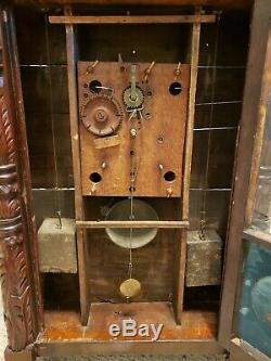 Antique 1830 SETH THOMAS Plymouth Conn. Pillar & Splat Wood Works Mantel Clock