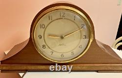 Antique 1950s SETH THOMAS Kenbury-1E Electric Striking Mantle Clock