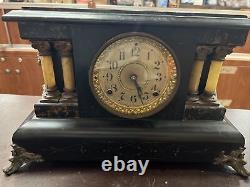 Antique 4 Pillar Seth Thomas Style Mantle Clock With Key