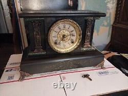 Antique Late 19th Century Seth Thomas Black Mantle Clock 8 Day T&S Working & Key