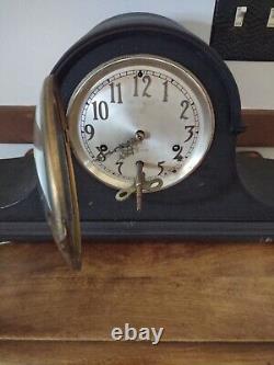 Antique Seth Thomas 8 Day Mantle Clock With Key Works. Beautiful