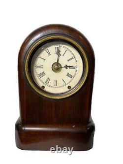 Antique Seth Thomas 8-Day Time/Strike Round Top Mantle Clock. Works
