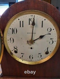 Antique Seth Thomas Chime Mantle Clock. For Parts, Might be Working