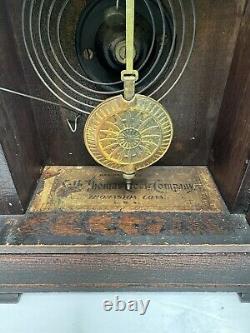 Antique Seth Thomas Kitchen Mantle? Gingerbread Clock Excellent Condition