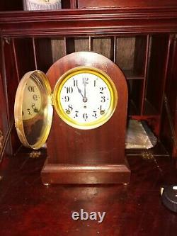 Antique Seth Thomas Mantle Clock