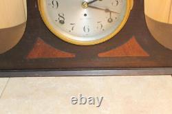 Antique Seth Thomas Quarter Hour Chiming Mantle Clock In Running Condition