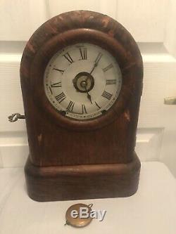 Antique Seth Thomas Regulator Mantel Clock (Unique Case with Key Lock Side)