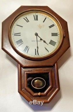 Antique Seth Thomas School House Regulator Wall Clock Keeps Good Time 12 dial