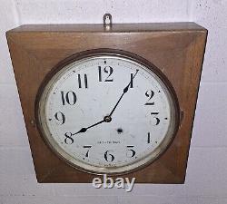 Antique Seth Thomas Wall/ Gallery Clock With Pendulum & Key Working 16 Square