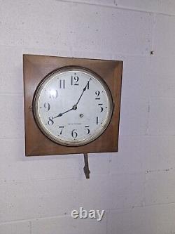 Antique Seth Thomas Wall/ Gallery Clock With Pendulum & Key Working 16 Square