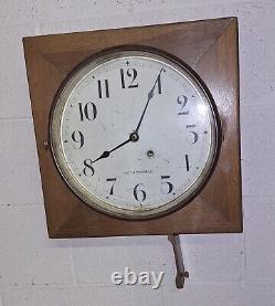 Antique Seth Thomas Wall/ Gallery Clock With Pendulum & Key Working 16 Square