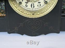 Beautiful Antique 19th Century Seth Thomas 4 Column Mantle Clock with Key (Works)