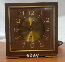 Beautiful Vintage Seth Thomas Desk Clock Brown and Gold