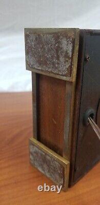 Beautiful Vintage Seth Thomas Desk Clock Brown and Gold