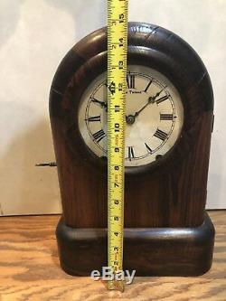 Early Seth Thomas 8 Day Tudor Tombstone Cottage Kithchen Mantle Clock