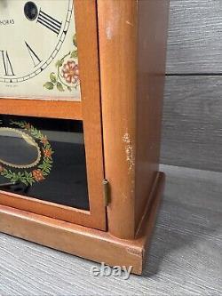 Fine Vintage Seth Thomas Cottage Steeple 8-Day Chime Mantle Clock Working with Key