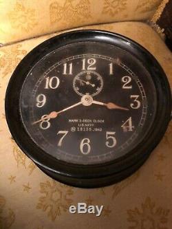 Military Clock Mark I-Deck Clock US Navy Seth Thomas 18158, 1942 Bakelite Case