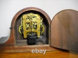 Nice Seth Thomas 8-Day Time and Strike Adamantine Woodgrain Mantel Clock Working