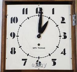 Old Antique ART DECO Oak SETH THOMAS Schoolhouse WALL CLOCK -RUNS