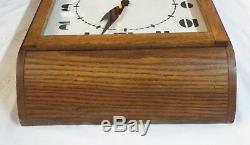 Old Antique ART DECO Oak SETH THOMAS Schoolhouse WALL CLOCK -RUNS