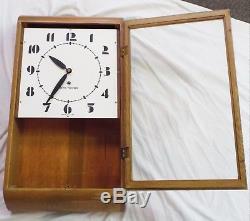 Old Antique ART DECO Oak SETH THOMAS Schoolhouse WALL CLOCK with Pendulum & Key