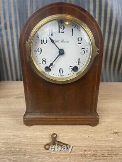 Petite Beautiful Mahogany Seth Thomas beehive mantel clock With Key And Pendulum