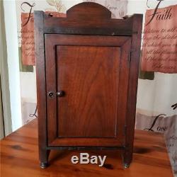 Rare Seth Thomas Bee Cabinet/Table/Mantel Clock