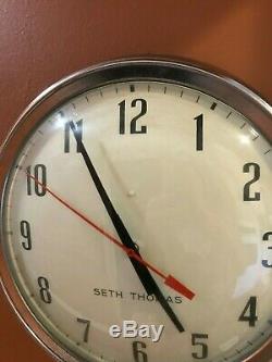 Seth Thomas 14 1/4 Manager Electric Wall Clock Chrome CAT 611 Industrial SS18D