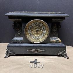 Seth Thomas 8 Day Adamantine #102 Mantle Clock with Original Bob & Key