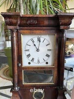 Seth Thomas Antique Shelf/Cottage/Mantel Clock With Columns