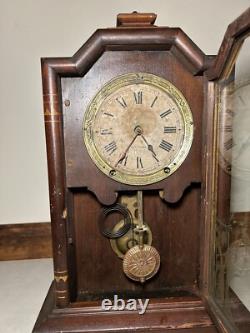 Seth Thomas Atlanta City Clock 8 Day Mantel Table Shelf Clock