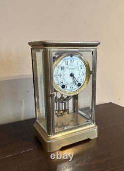 Seth Thomas / Bunde & Upmeyer Co Milwaukee Wisconsin Crystal Regulator Clock