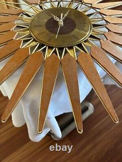 Seth Thomas Mid Century Modern Atomic Sunburst Wall Clock Not Working FOR PARTS