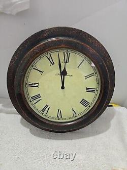 Seth Thomas Round Gallery Wall Clock In Working Condition (A52)