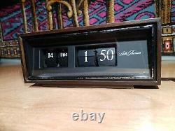 Seth Thomas Speed Read Day-Date Flip Clock Model 821, Mid Century Modern Working