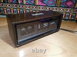 Seth Thomas Speed Read Day-Date Flip Clock Model 821, Mid Century Modern Working