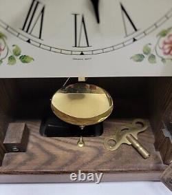 Seth Thomas Vintage 8 Day Sharon Time Strike Steeple Mantel Clock & Key
