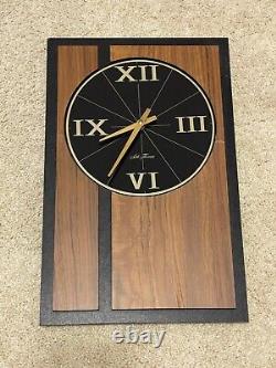 Seth Thomas Vintage Wall Clock TRANSITION Model Two Tone Wood Never Used