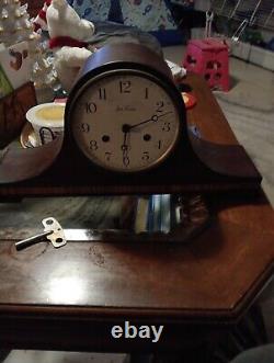 Seth Thomas With KEY Woodbury Westminster Chime Mahogany 1302 Mantel Clock WORKS