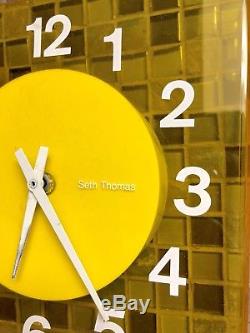 VTG Mod Seth Thomas Visionette Yellow Lucite Wall Clock Mid Century Modern USA