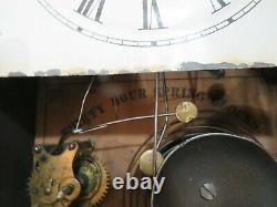 Vintage 1860s Seth Thomas Key Wind 30 Hour Spring Clock Mantle Parlor Cottage