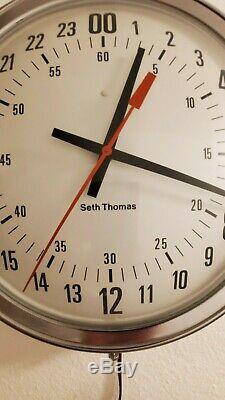 Vintage 1950s Seth Thomas Electric 24 Hour UTC Dial Wall Clock