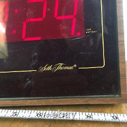 Vintage 70s 80s Large Digital Seth Thomas Mid Century Wood Grain Wall Clock