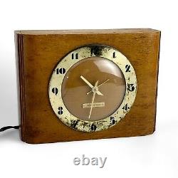 Vintage Antique Art Deco wood seth thomas clock plugs in mantel