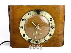 Vintage Antique Art Deco wood seth thomas clock plugs in mantel