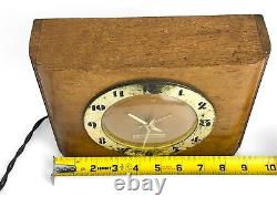 Vintage Antique Art Deco wood seth thomas clock plugs in mantel