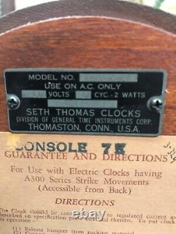 Vintage Electric Art Deco Mahogany Mantle Clock By Seth Thomas #6502. Consol 7E