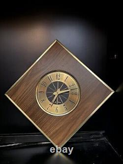 Vintage MCM 1960s Seth Thomas Design Floating Diamond Wall Clock 12x12x3