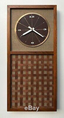 Vintage Mid Century Modern Wall Clock by Seth Thomas Precept